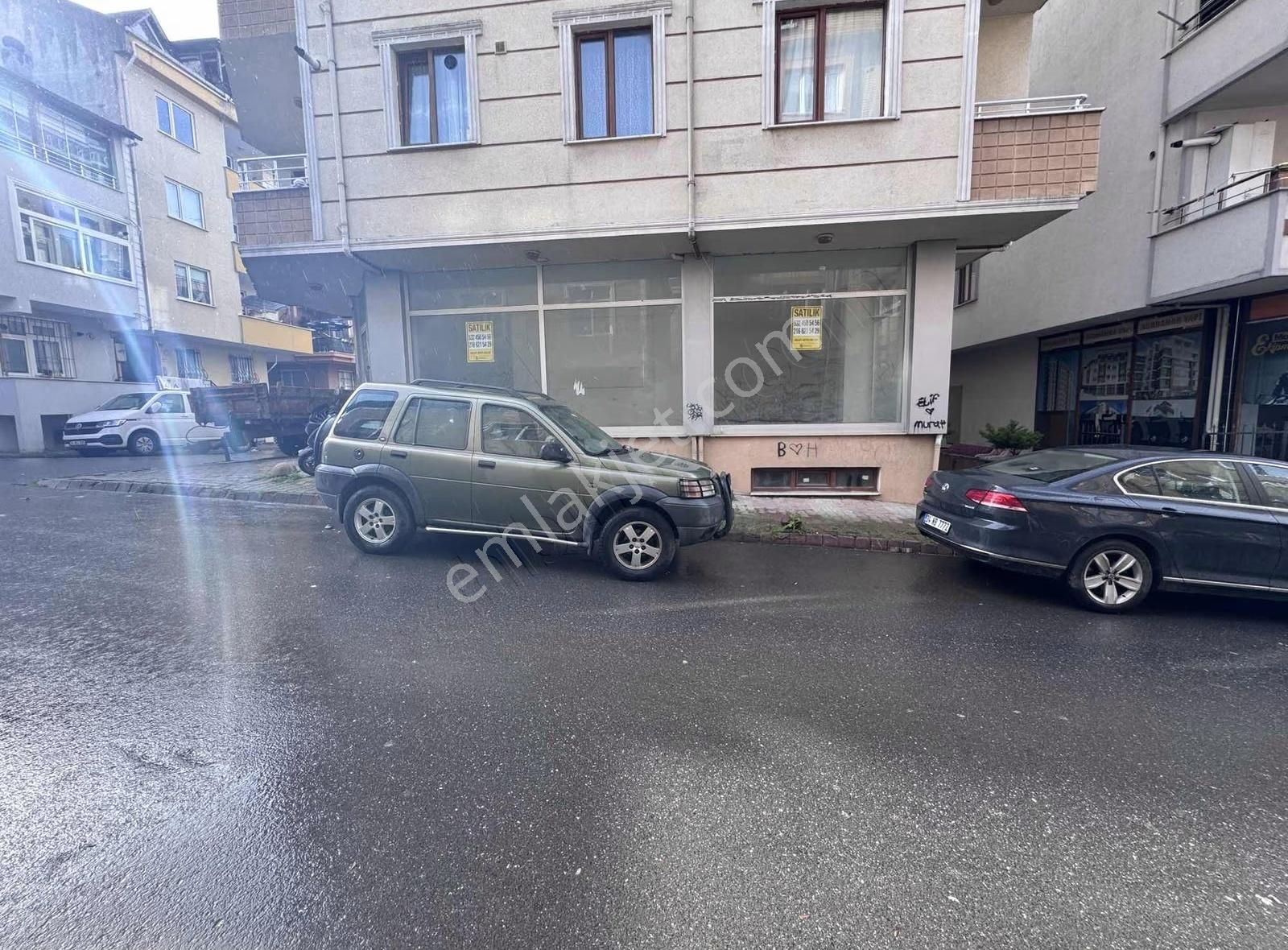 Sancaktepe İnönü Mahallesi Sultangazi Cad3.parsel Bodrumlu Dükkn