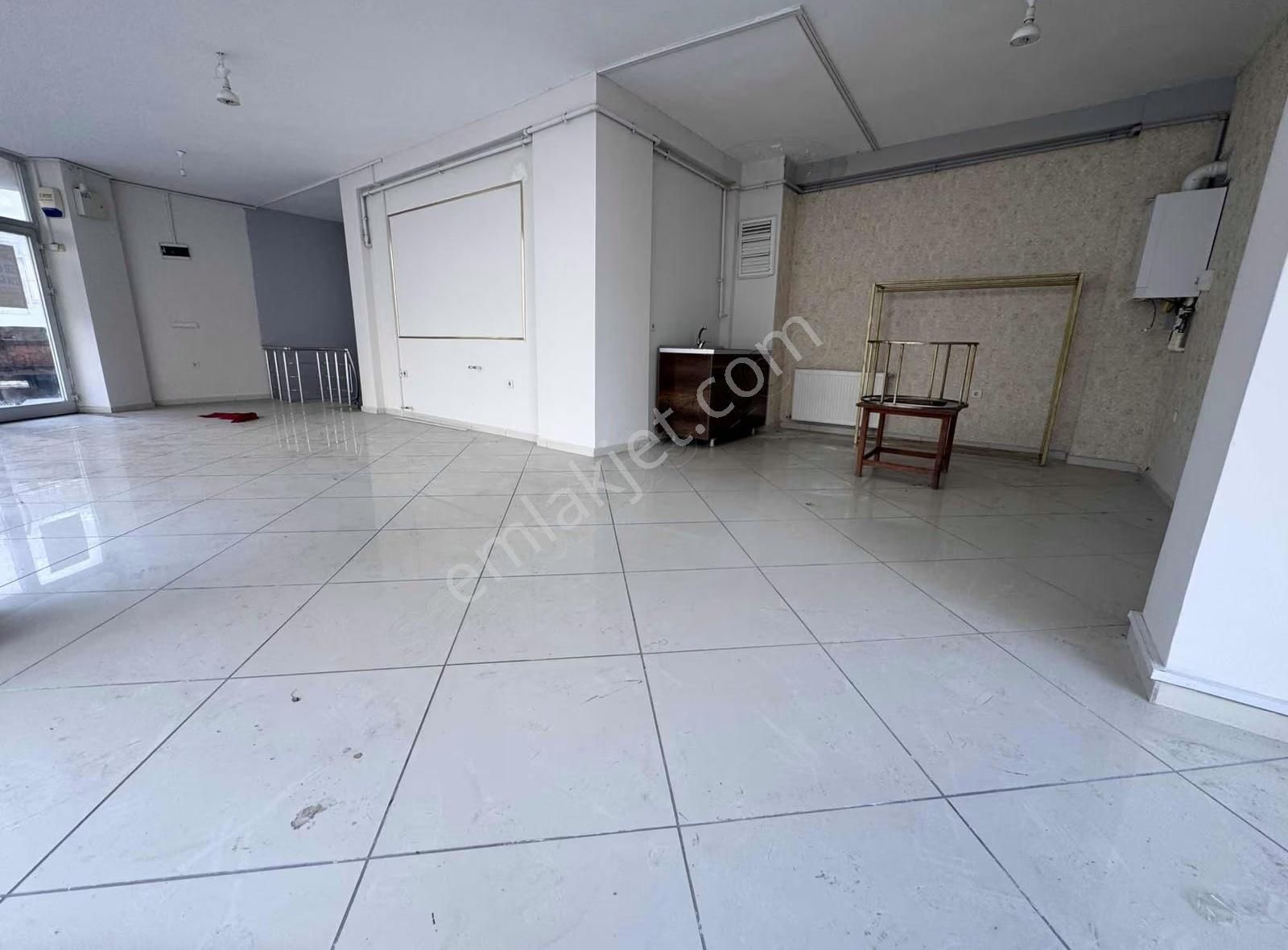 Sancaktepe İnönü Mahallesi Sultangazi Cad3.parsel Bodrumlu Dükkn - Görsel 15