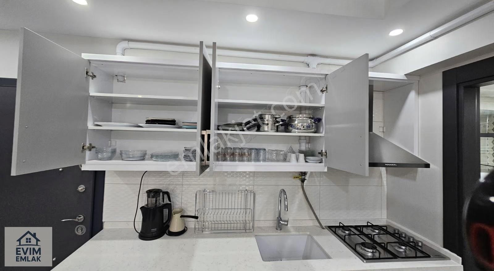 Aliağa Evim Emlaktan Merkezde Eşyalı Kiralık 1+1 - Görsel 8