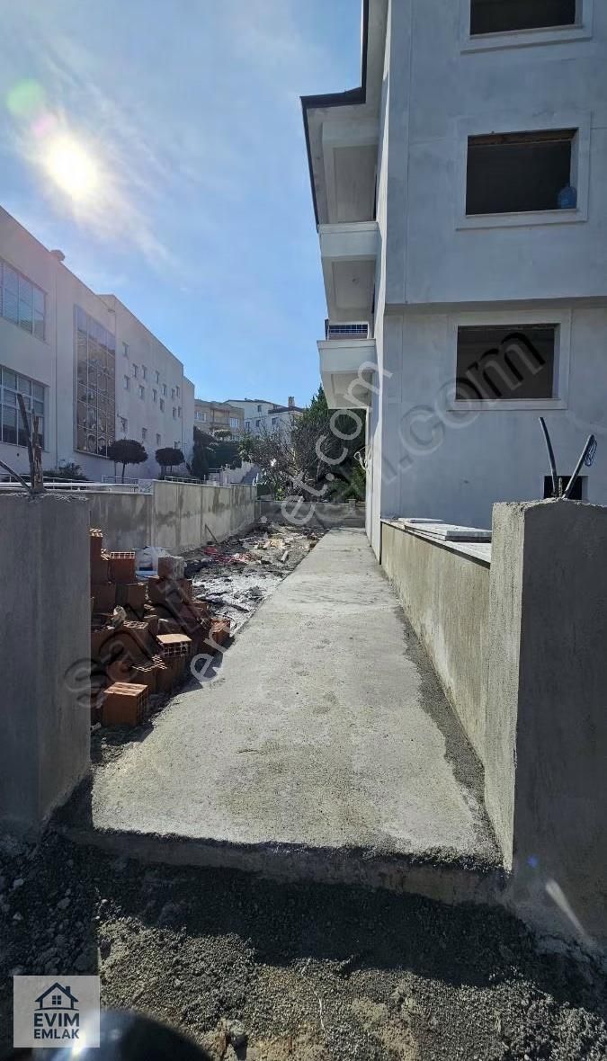 Aliağa Evim Emlaktan Kültür Mahallesinde 1+1 Sıfır Daire - Görsel 13