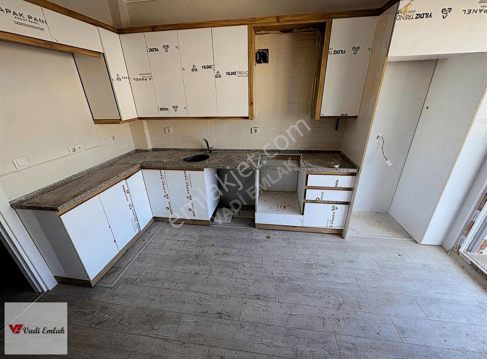 Niksar Merkezde Satılık 3+1 Sıfır Daire (113m²) - Görsel 32