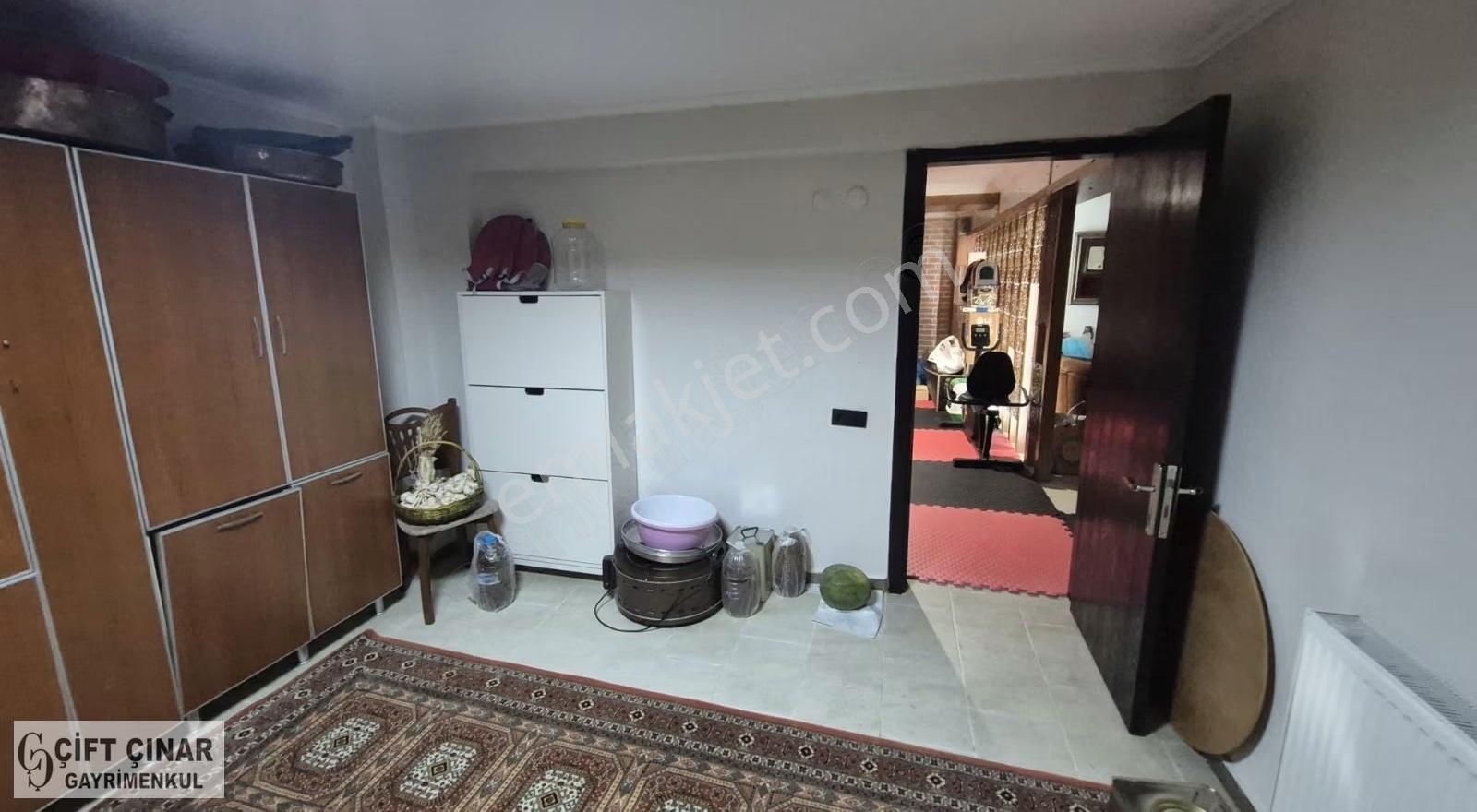 Güzelyurt Mah. Metya 2 Villalarında Köşe Konumda Tripleks - Görsel 3