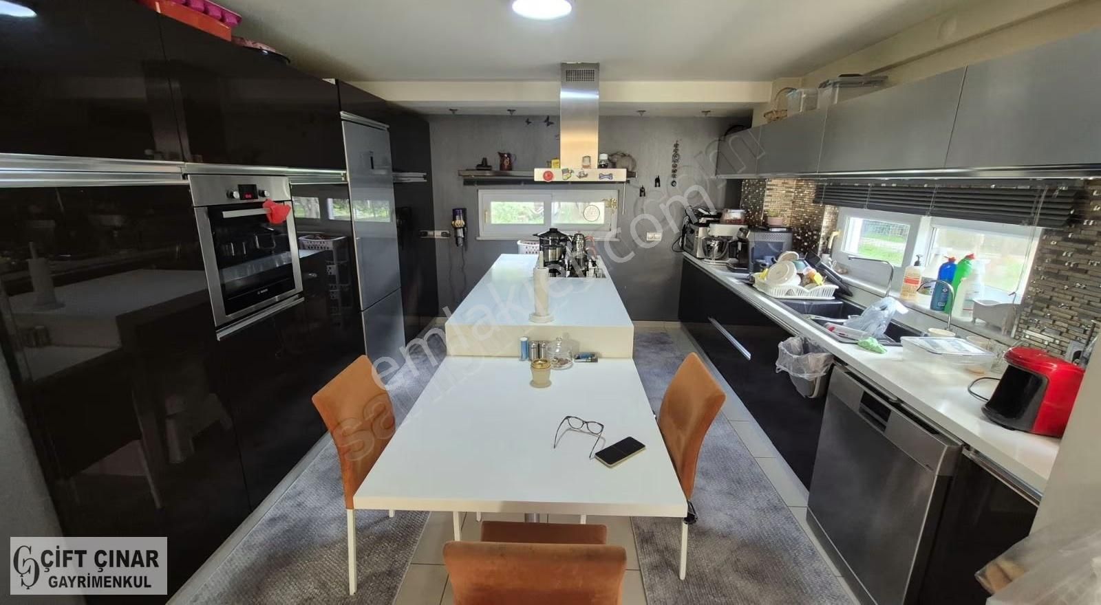 Güzelyurt Mah. Metya 2 Villalarında Köşe Konumda Tripleks - Görsel 32