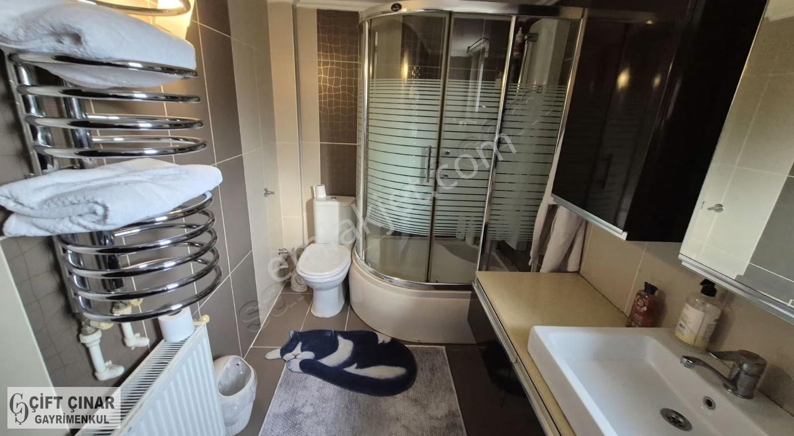 Güzelyurt Mah. Metya 2 Villalarında Köşe Konumda Tripleks - Görsel 18