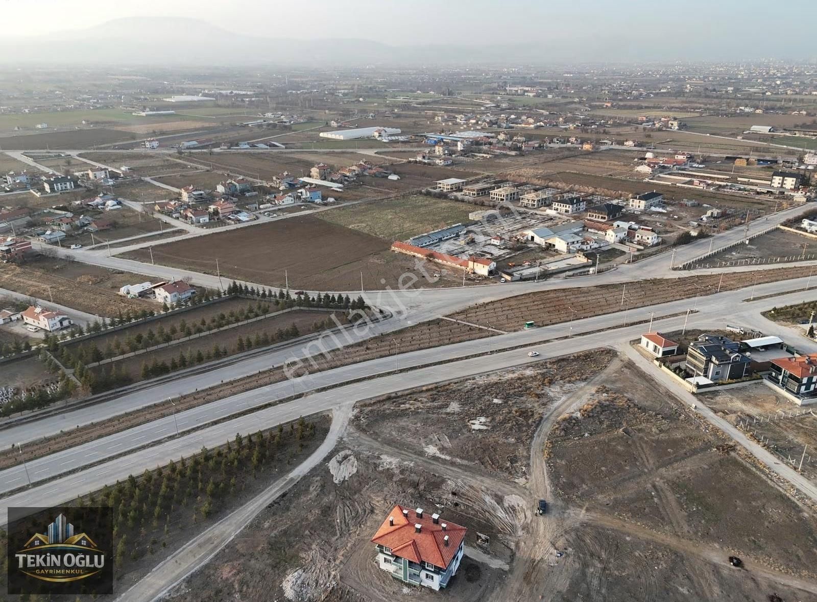 Meram Alakova 500 M² 2 Kat İmarlı Köşe Parsel Arsa - Görsel 3