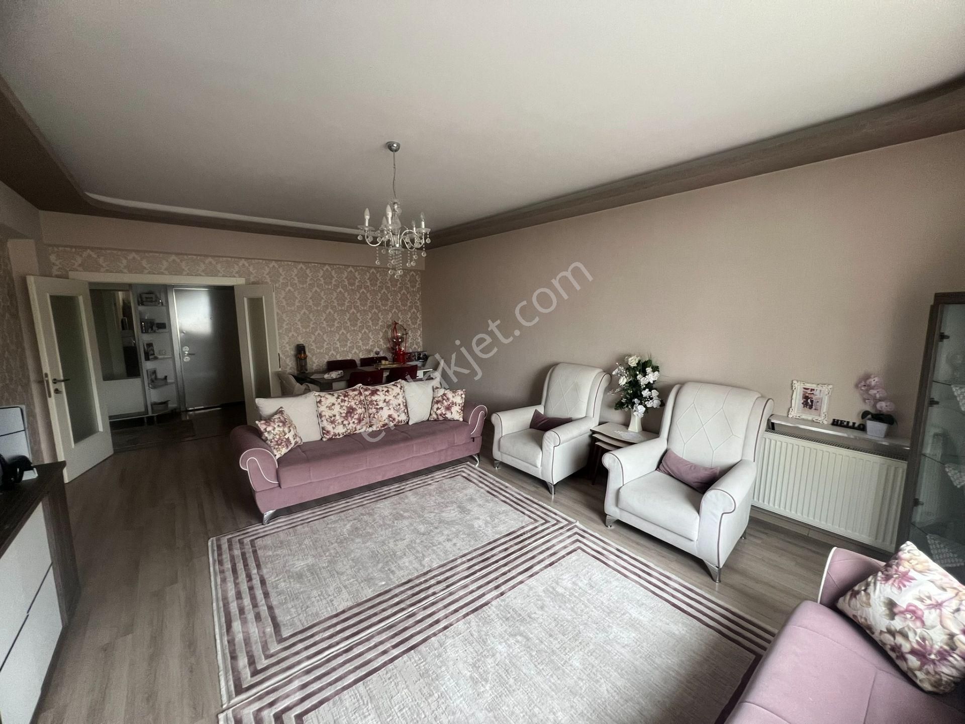 Etimesgut Ayyıldızda Satılık 3+1 Lüks Geniş Daire - Görsel 13