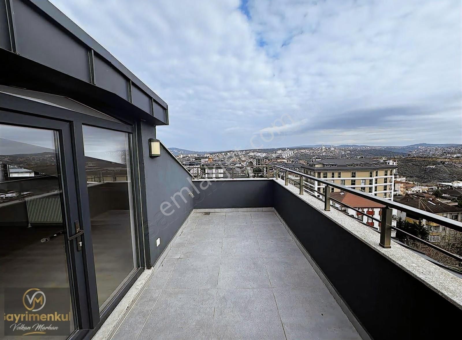 Bahçelievler Mahallesinde 4+2 | Çift Girişli 2 Kapalı Mutfaklı - Görsel 13