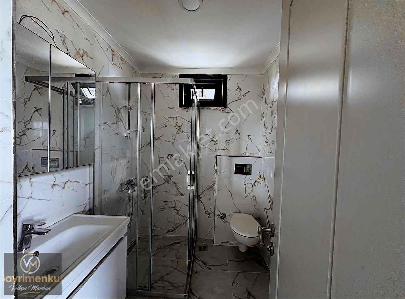 Bahçelievler Mahallesinde 4+2 | Çift Girişli 2 Kapalı Mutfaklı - Görsel 4