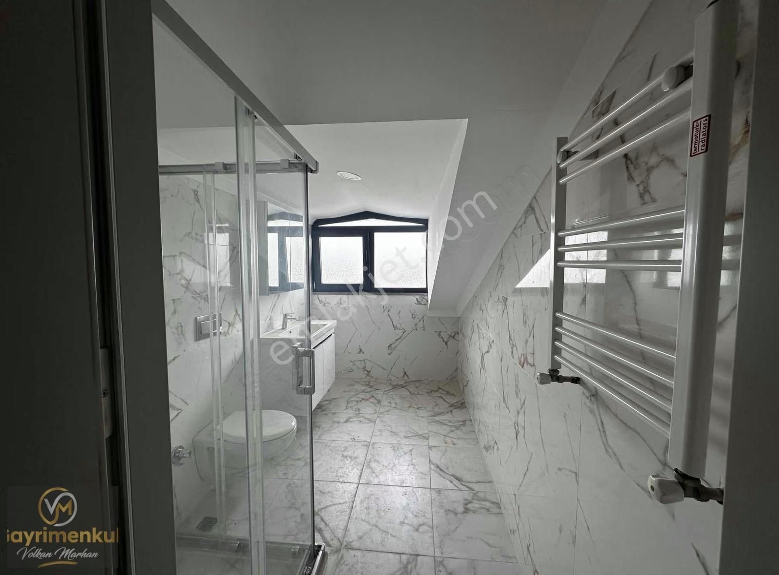 Bahçelievler Mahallesinde 4+2 | Çift Girişli 2 Kapalı Mutfaklı - Görsel 15