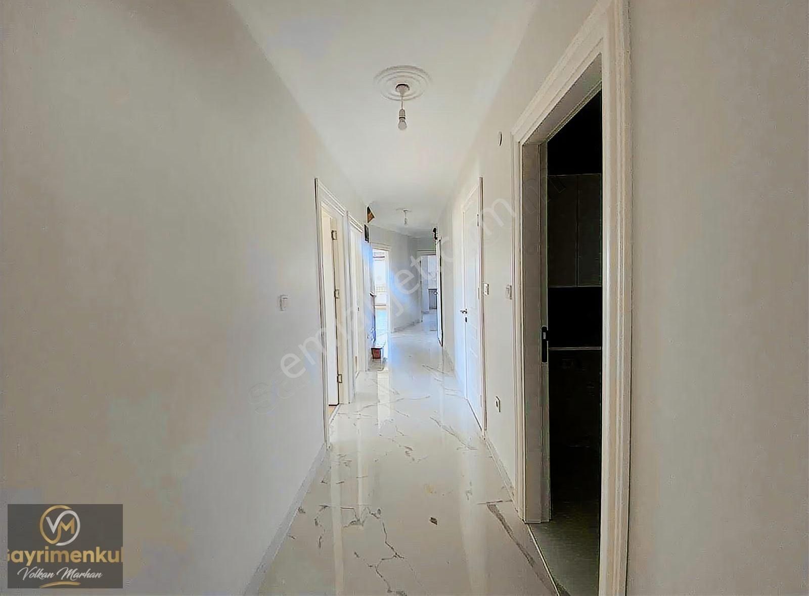 Çengelköy Nazenine Komşu 5+2 Çatı Dubleks 250 M2 - Görsel 14