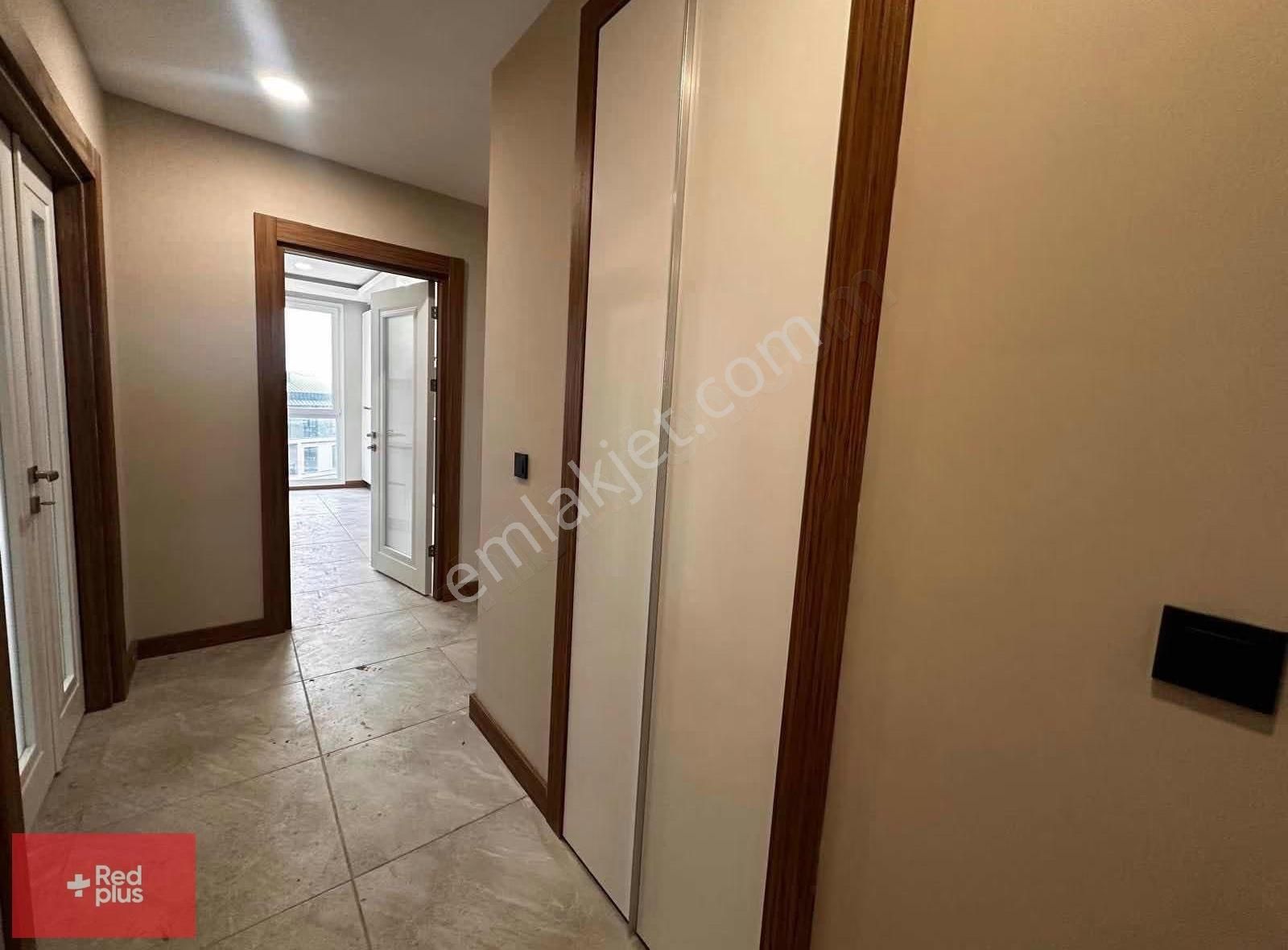 Beylikdüzü Palm Marin Sitesinde Kiralık 3+1 - Görsel 20