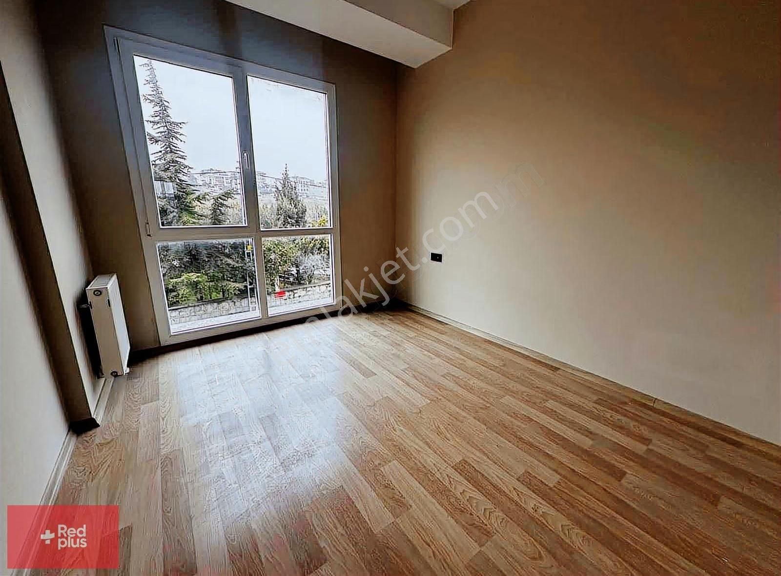 Beylikdüzü Palm Marin Sitesinde Kiralık 3+1 - Görsel 3