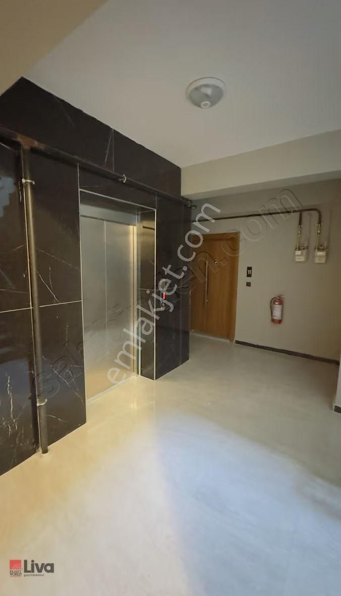 Bahçelievlerde Merkezi Konumda Satılık 3+1 Dubleks Daire - Görsel 19