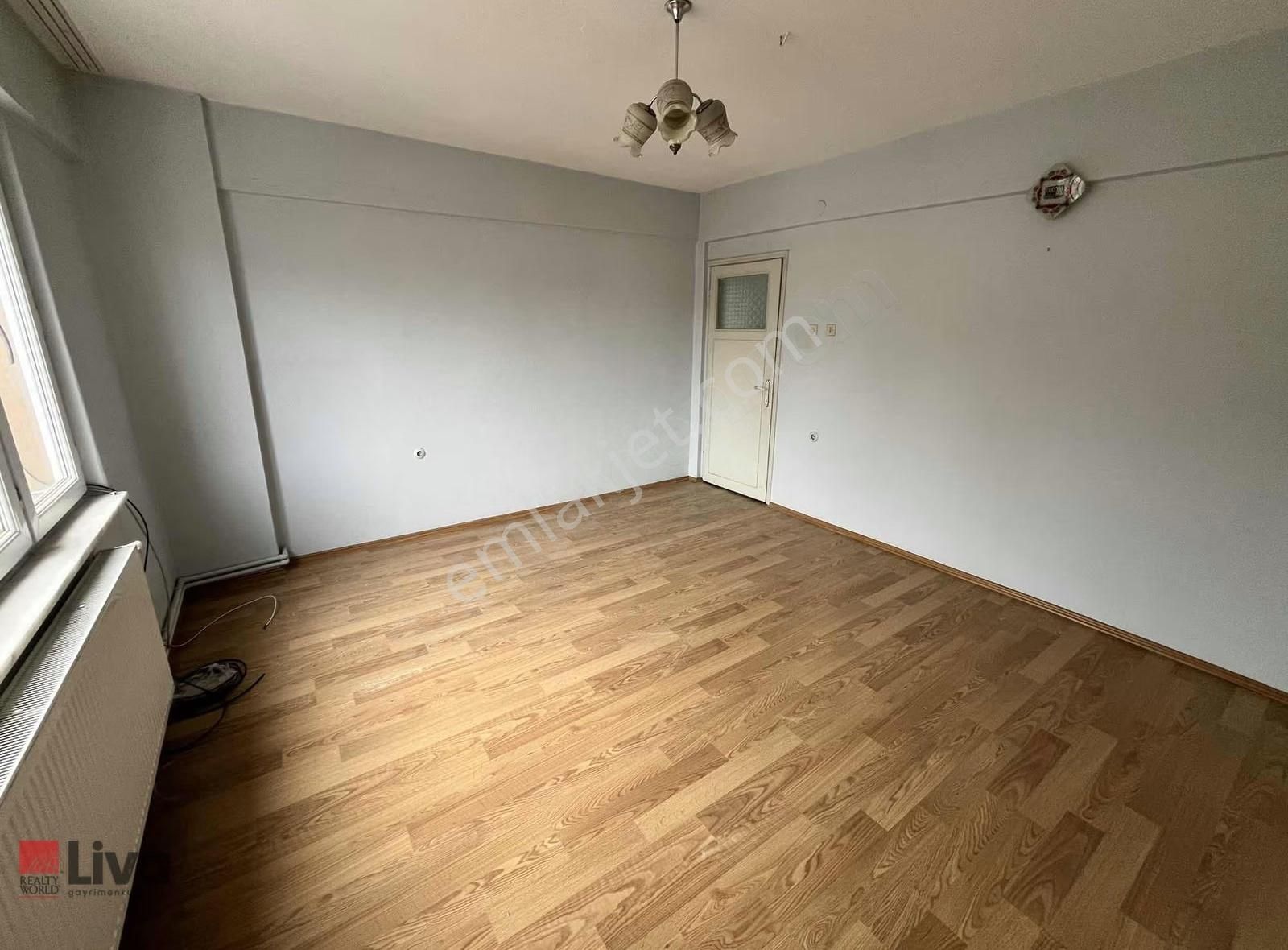 Rw Liva'dan Ali Hikmet Paşa Mahallesinde Kiralık 2+1 Daire - Görsel 3
