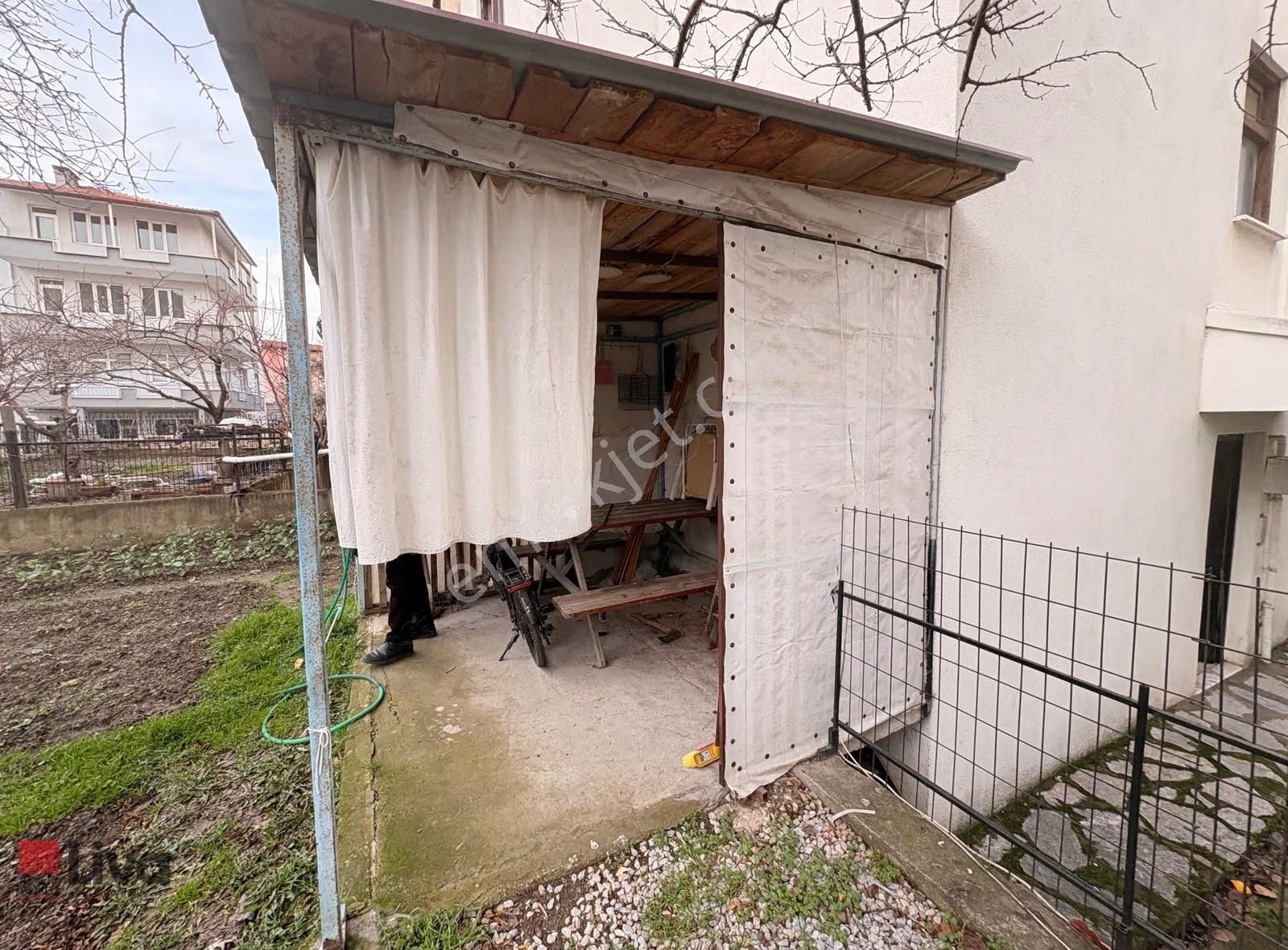 Liva'dan Paşaalanında Eşyalı Kiralık 2+1 Daire - Görsel 25