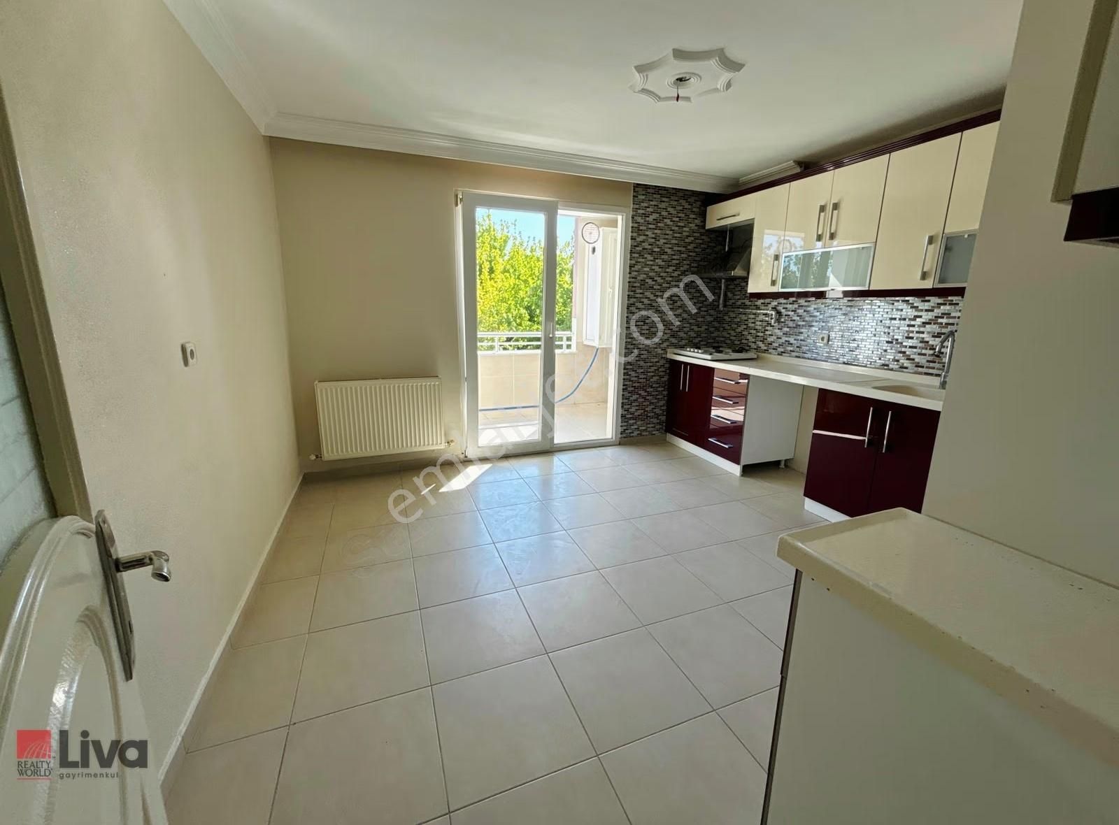 Liva'dan Kiralık Paşaalanında 3+1 Daire - Görsel 24