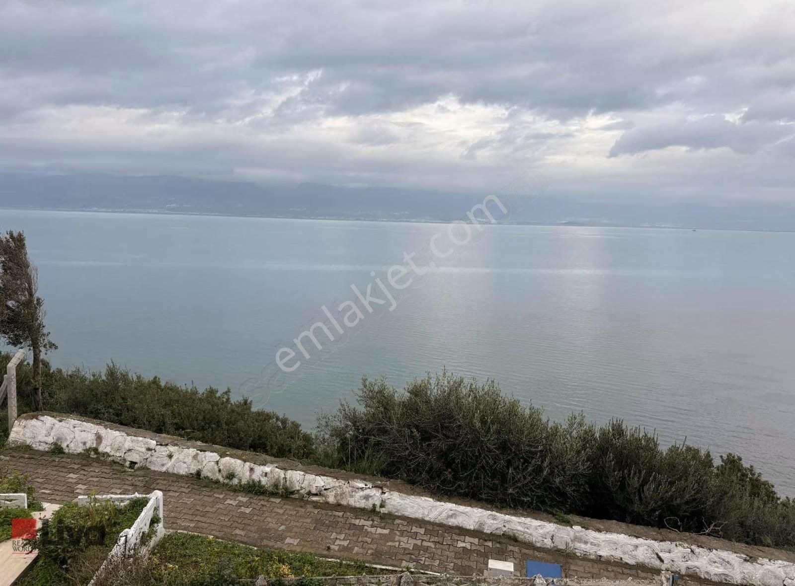 Rw Liva'dan Burhaniye'de Full Deniz Manzaralı 2+1 Villa - Görsel 20