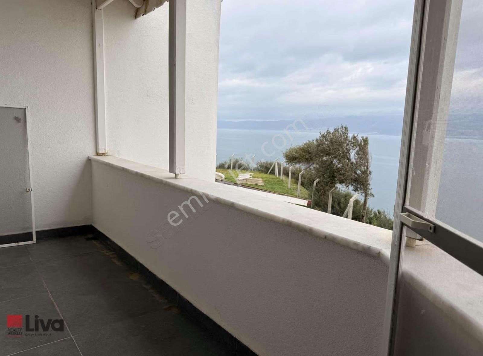 Rw Liva'dan Burhaniye'de Full Deniz Manzaralı 2+1 Villa - Görsel 12