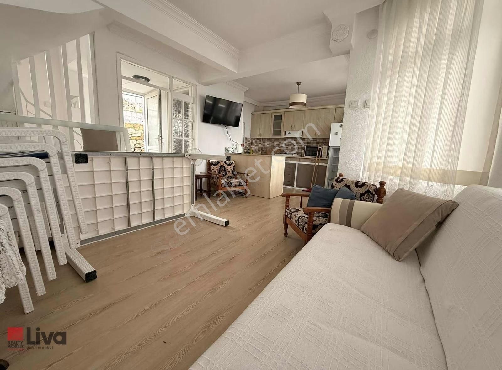 Rw Liva'dan Burhaniye'de Full Deniz Manzaralı 2+1 Villa - Görsel 24