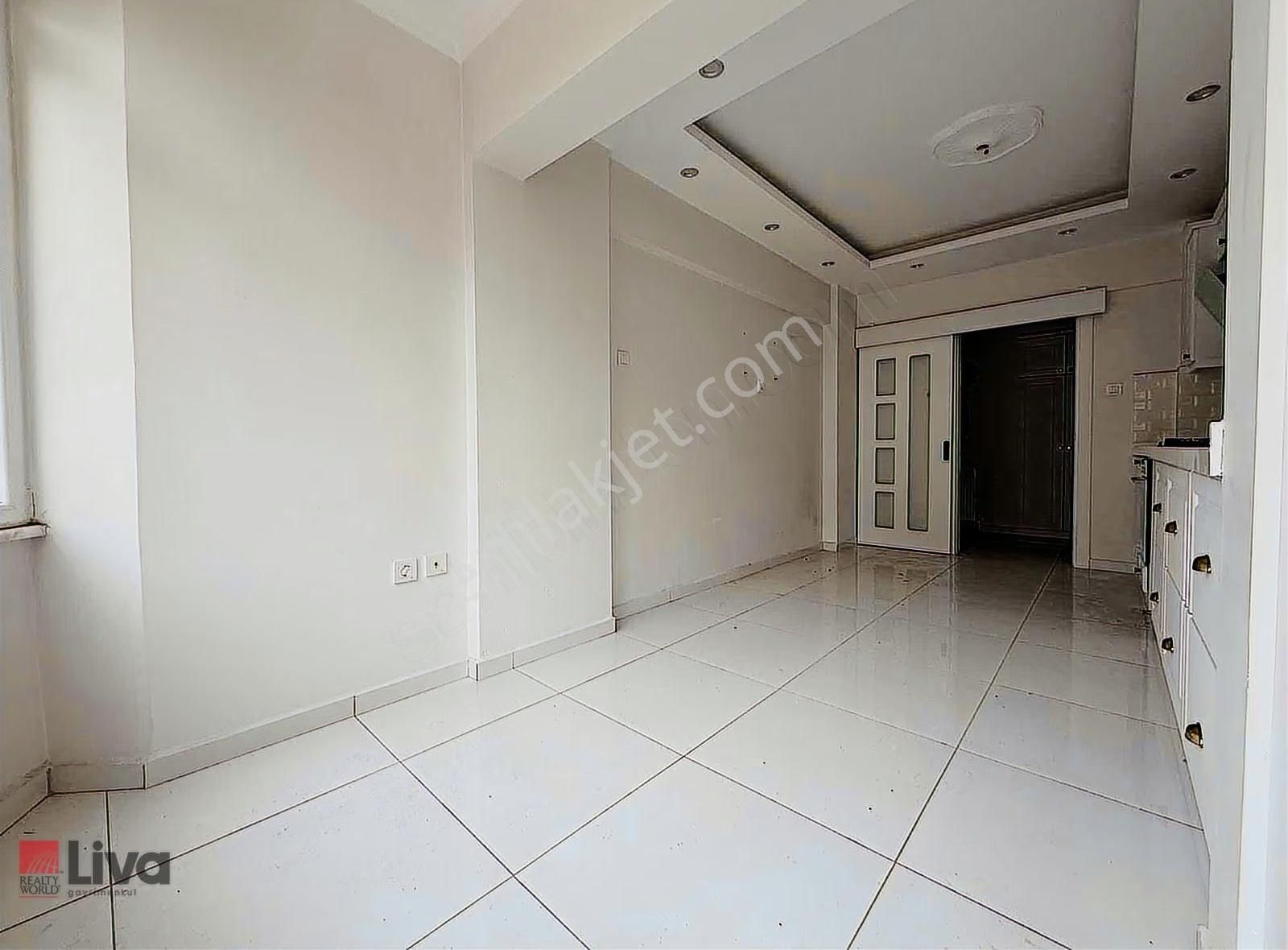 Rw Liva'dan Atatürk Mah. 3+1 Kiralık Geniş Ve Yenilenmiş Daire - Görsel 32