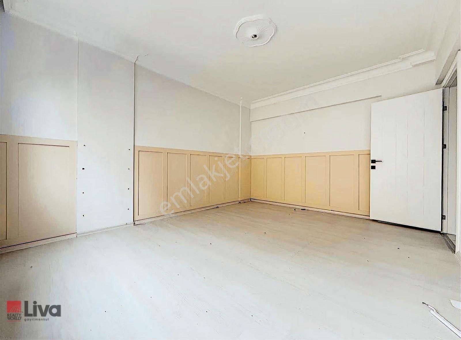 Rw Liva'dan Atatürk Mah. 3+1 Kiralık Geniş Ve Yenilenmiş Daire - Görsel 3