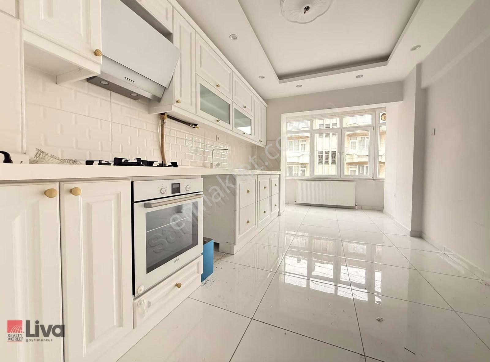 Rw Liva'dan Atatürk Mah. 3+1 Kiralık Geniş Ve Yenilenmiş Daire - Görsel 19