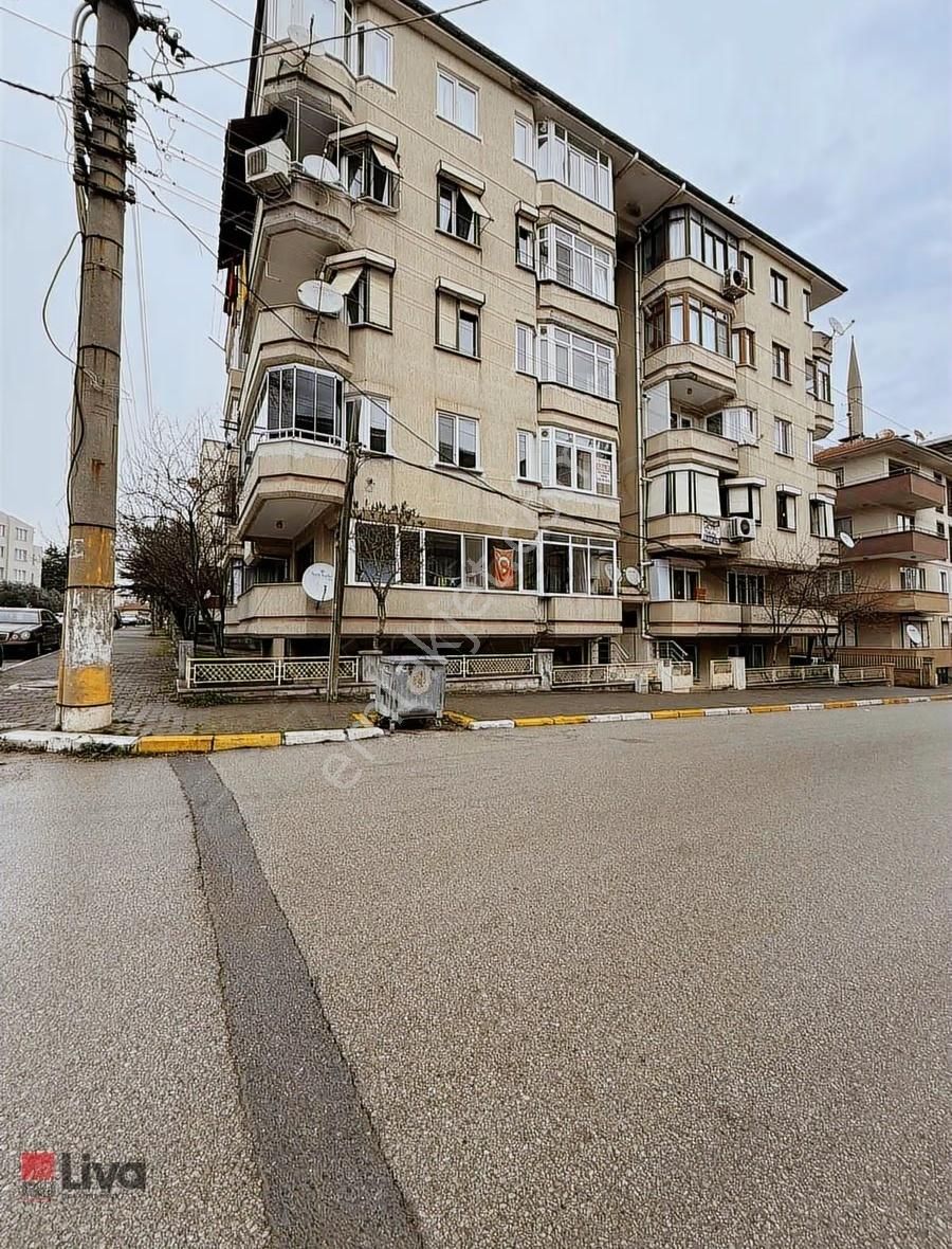 Rw Liva'dan Atatürk Mah. 3+1 Kiralık Geniş Ve Yenilenmiş Daire - Görsel 26