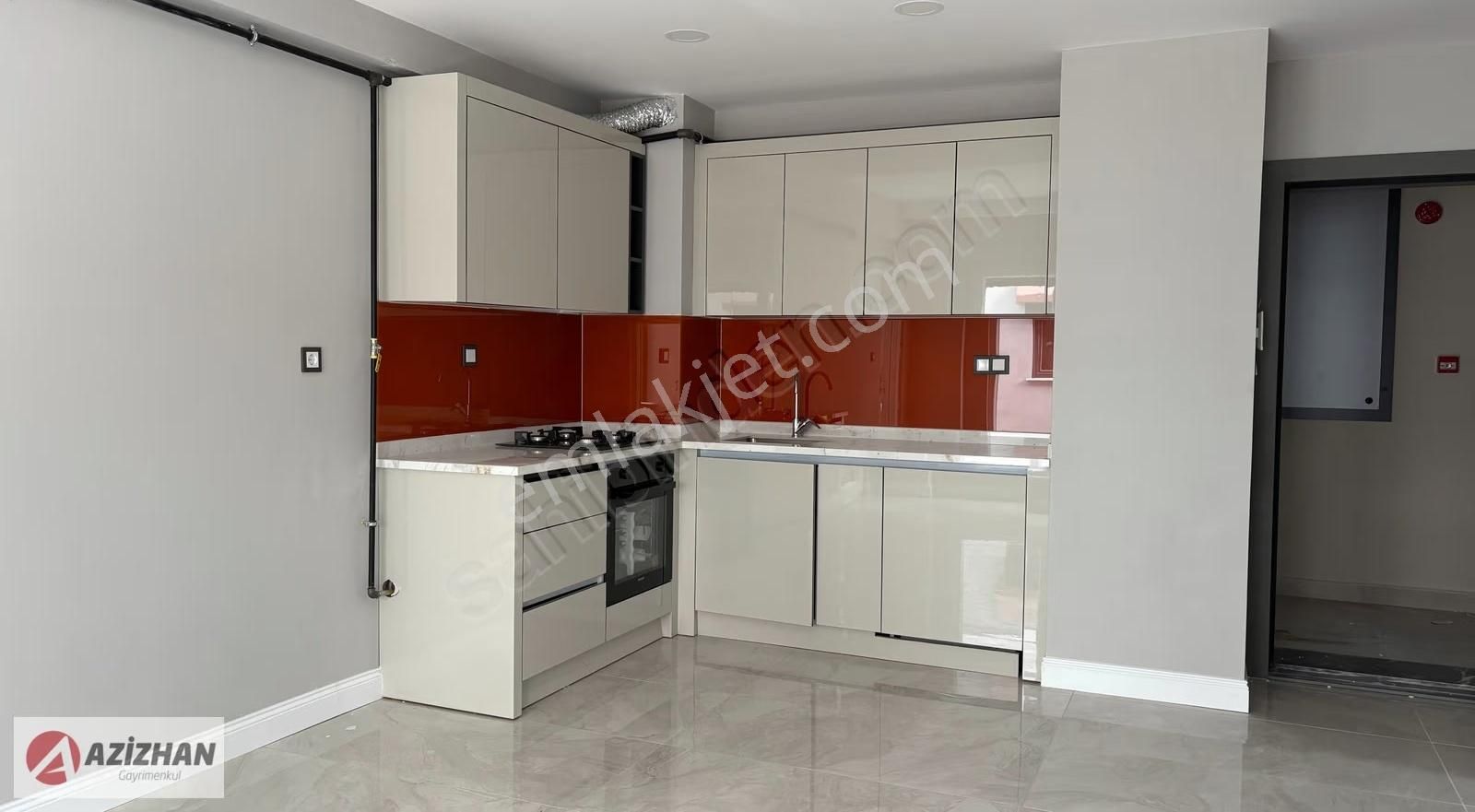 Azizhan'dan İstanbul Yoluna Cephe Kiralık 1+1 Daire - Görsel 13