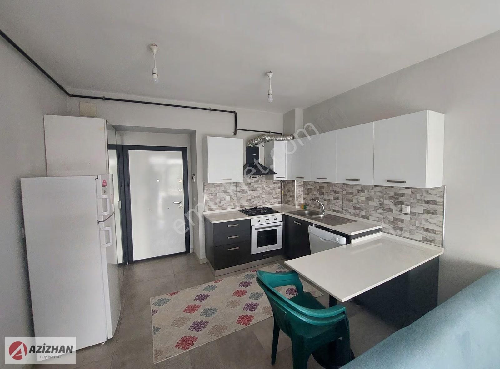 Azizhan Gayrimenkul'den Şafak Caddesinde Kiralık Eşyalı Daire - Görsel 14