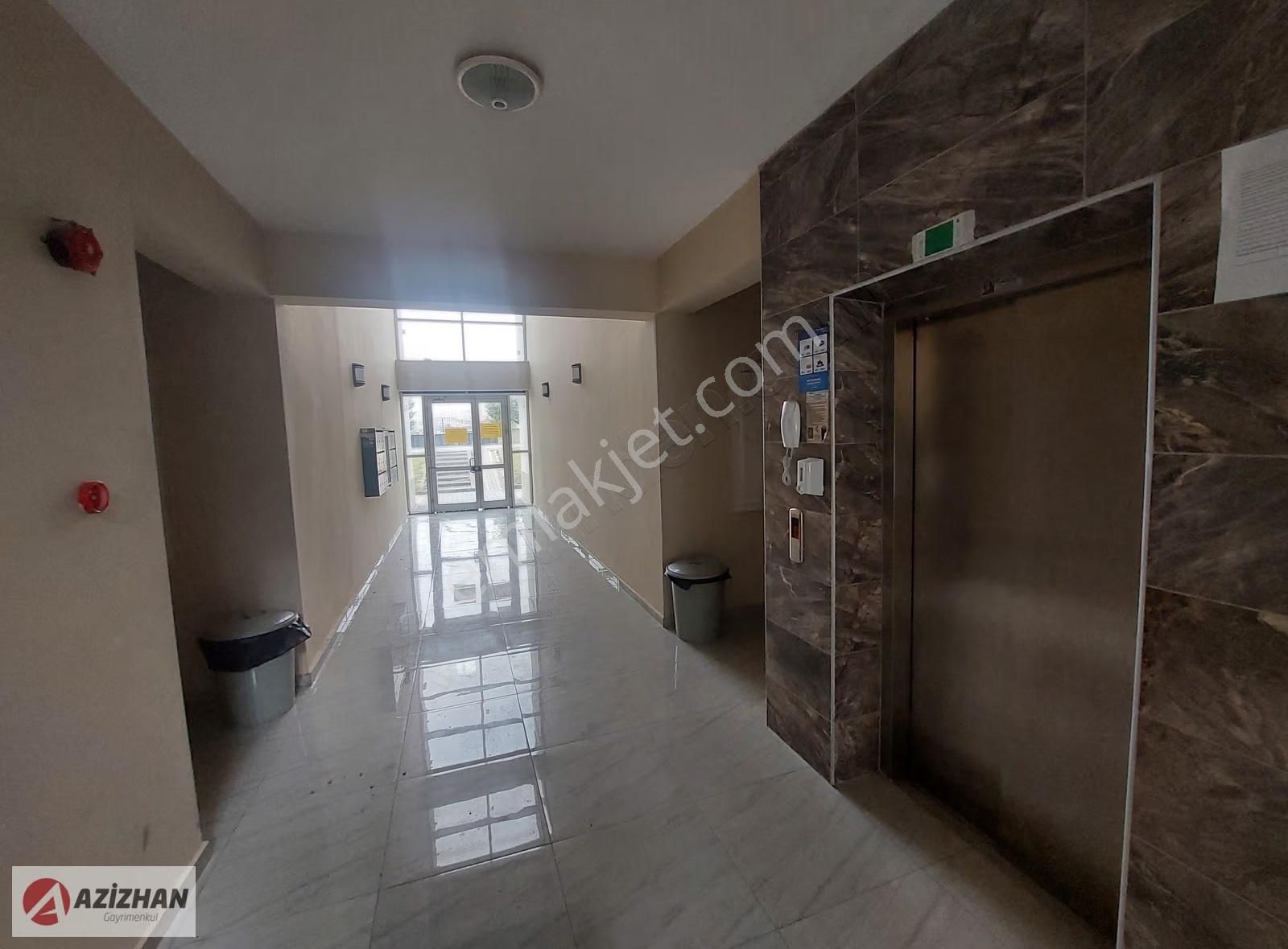 Azizhan Gayrimenkul'den Şafak Caddesinde Kiralık Eşyalı Daire - Görsel 4