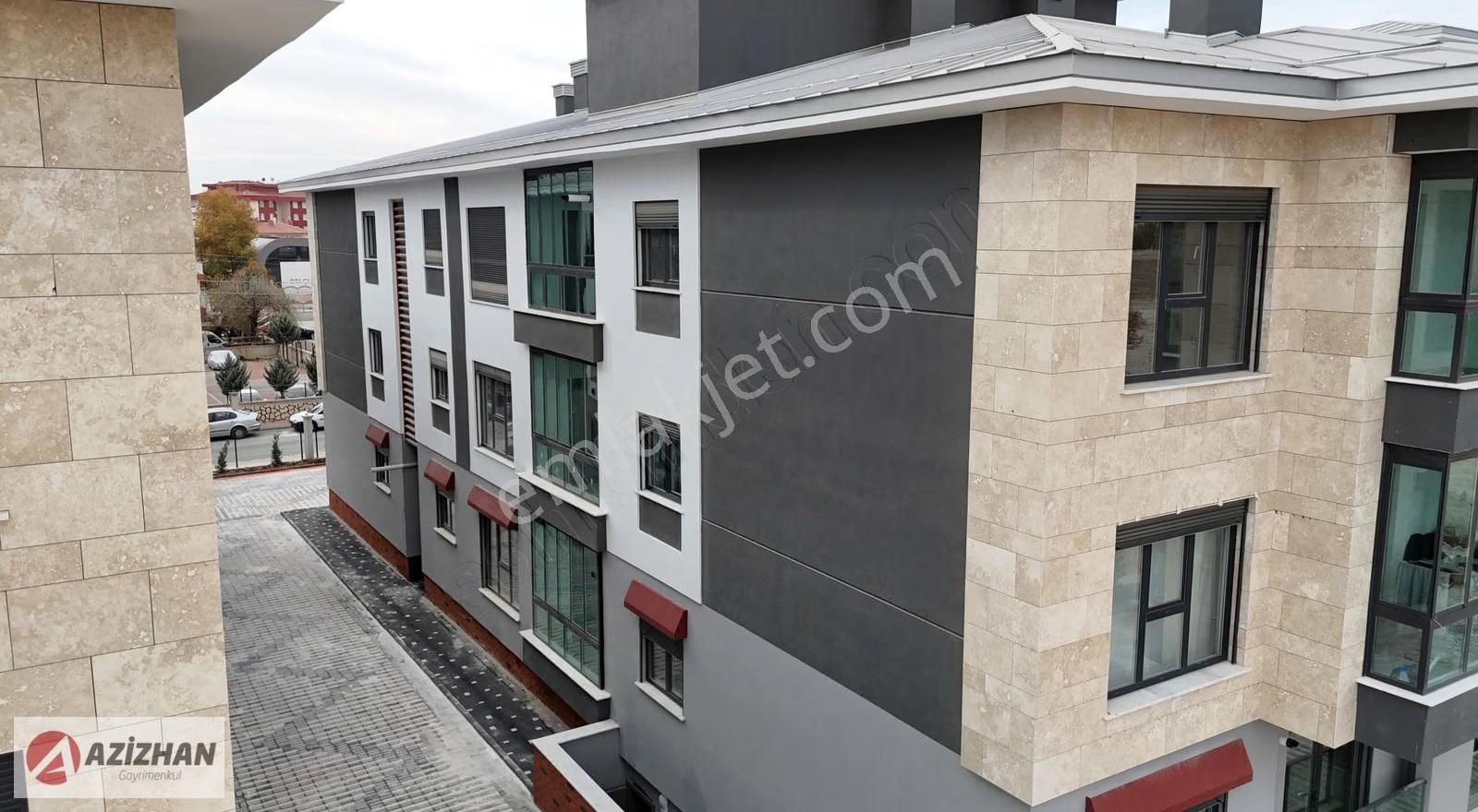Azizhan'dan İstanbul Yolunda 2+0 Lüx Eşyalı Daire - Görsel 3