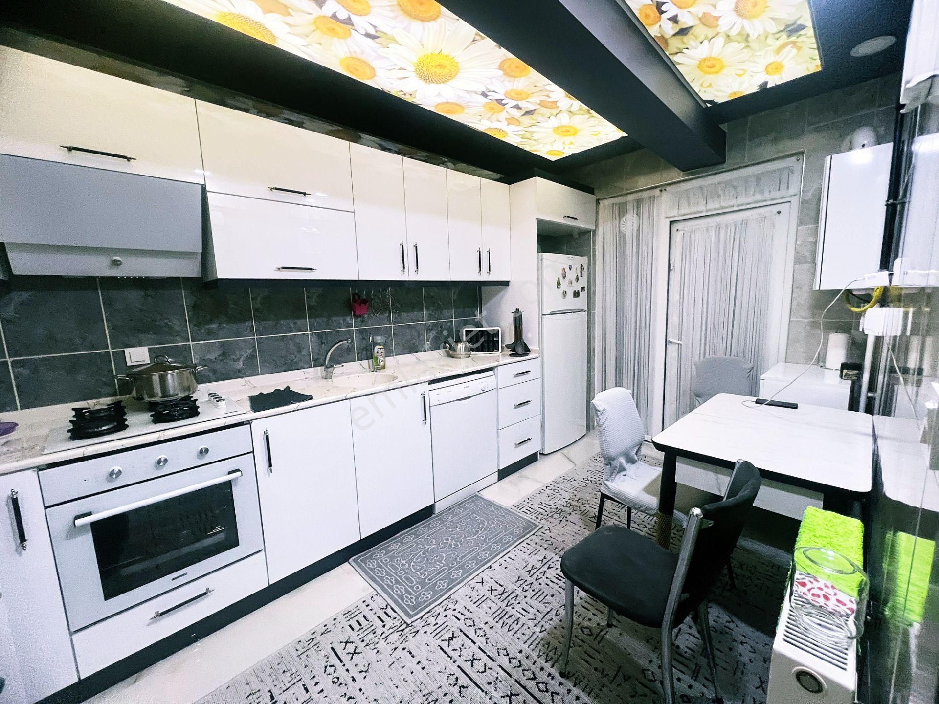 Cihandan Yükseltepe Karakeçili Cadde Yakını Satlık 3+1 Daire - Görsel 3