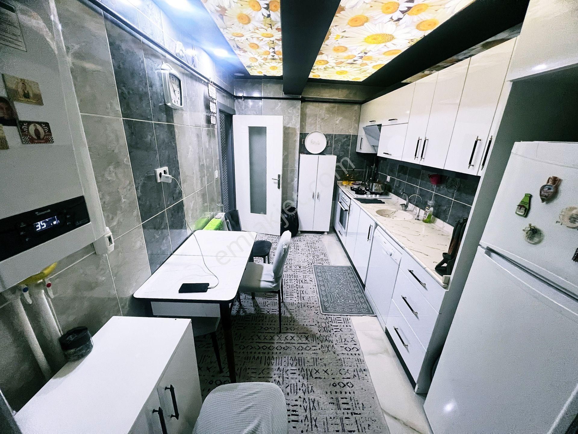 Cihandan Yükseltepe Karakeçili Cadde Yakını Satlık 3+1 Daire - Görsel 5