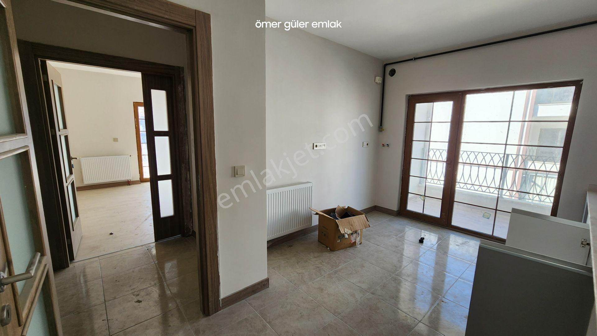 Güler^den Yakacık Tokide 2.kat Ön Cephe 3+1 130m2 5.700tl Taksit - Görsel 6