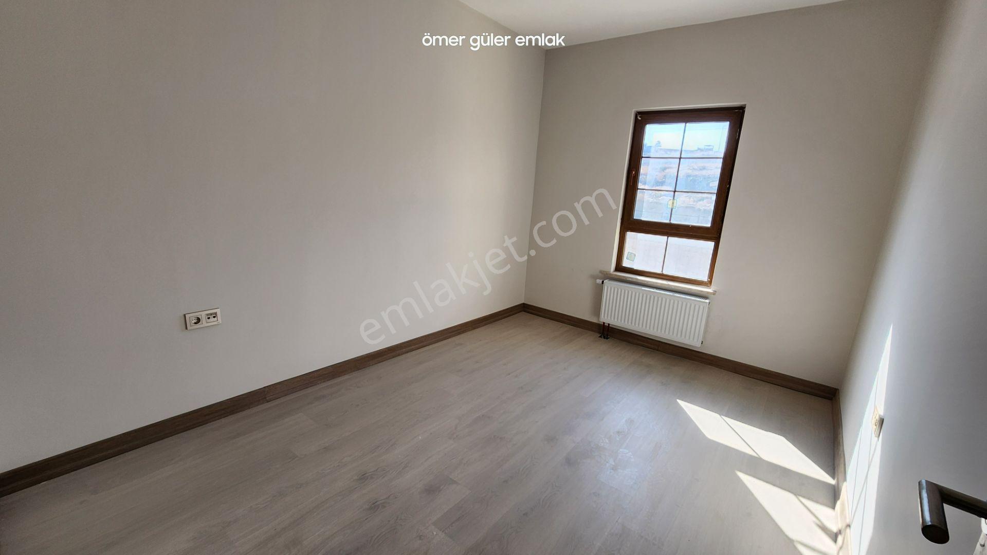 Güler^den Yakacık Tokide 2.kat Ön Cephe 3+1 130m2 5.700tl Taksit - Görsel 19