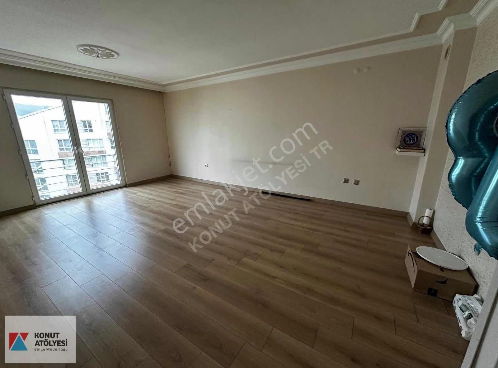 Aile Sitesinde 3+1 Ebeveyn Banyolu Geniş Daire - Görsel 21