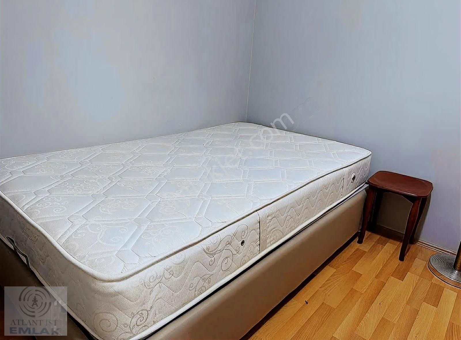 Kayışdağı'nda Metroya Ve Çarşıya Yakın Yüksek Giriş 1+1 Eşyalı - Görsel 9