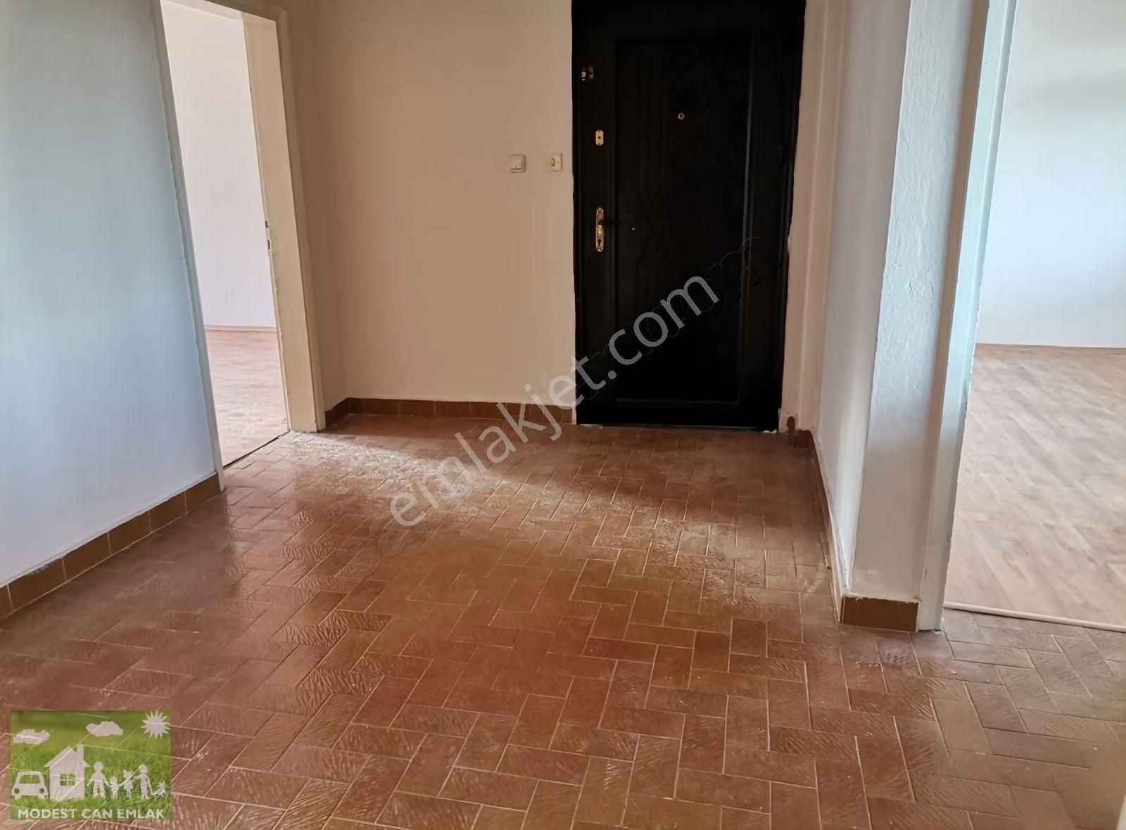 Tarabya Aydınevlerde Geniş Teraslı Daire - Görsel 4