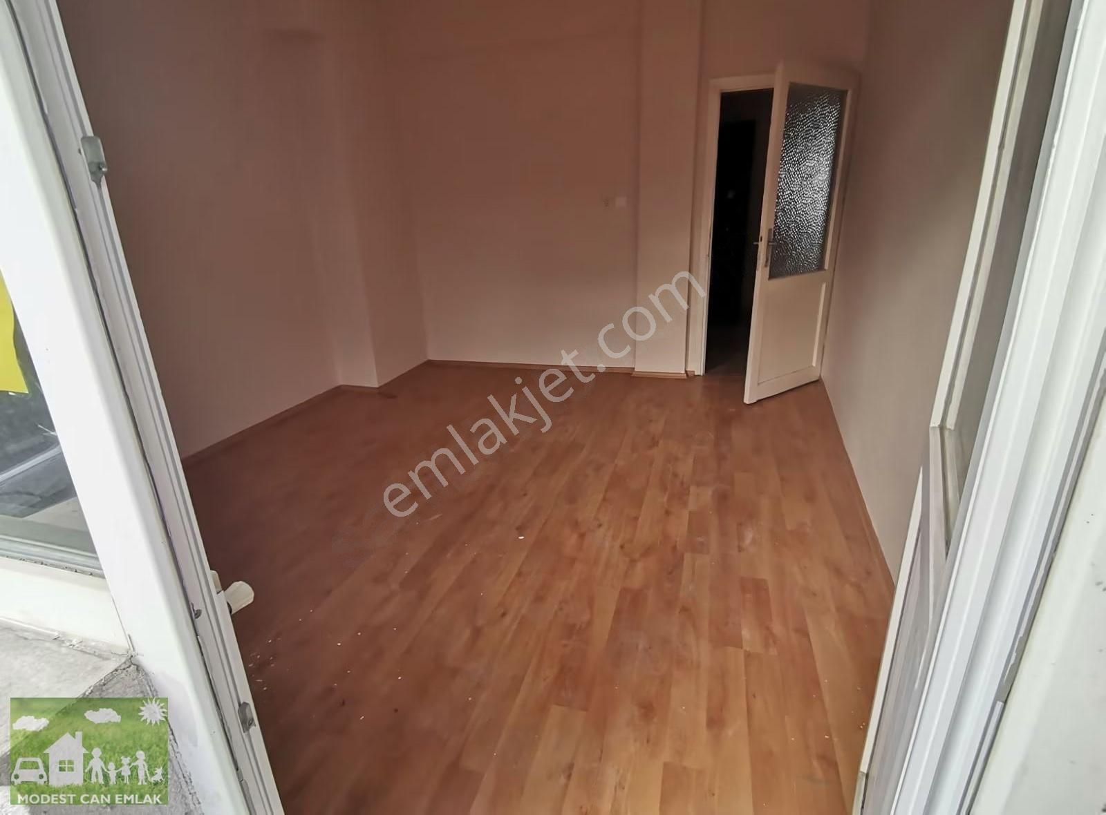 Tarabya Aydınevlerde Geniş Teraslı Daire - Görsel 10