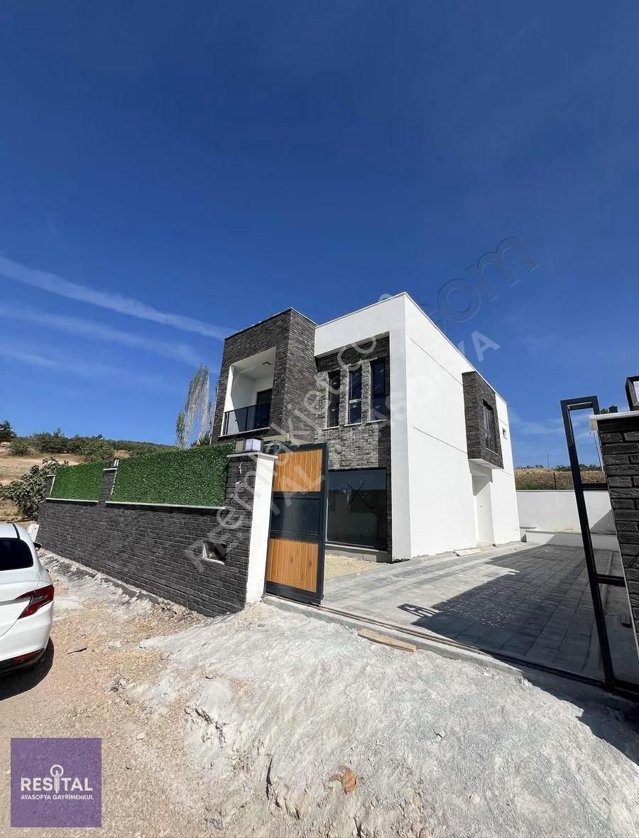 Ovaakça Satılık 4+1 Villa