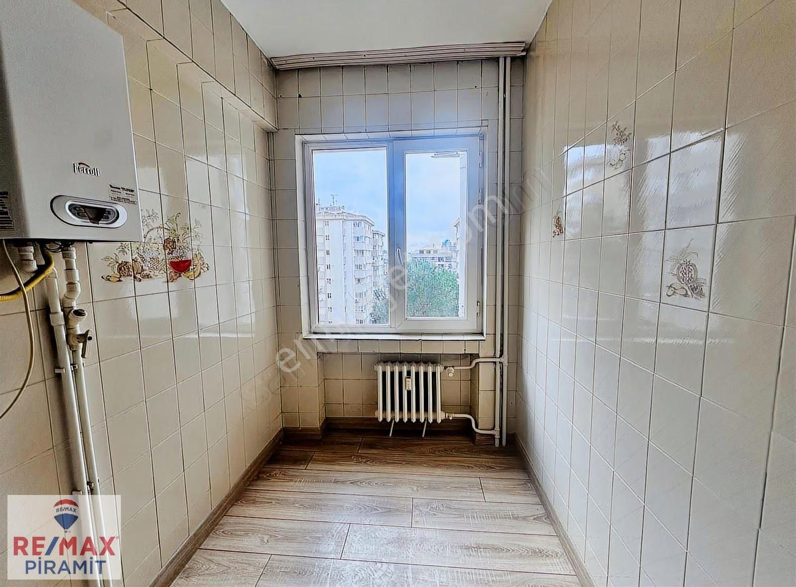 Acıbadem' İn Gözde Sitesi Yeniköyde Ferah Ve Aydınlık 3+1 - Görsel 12