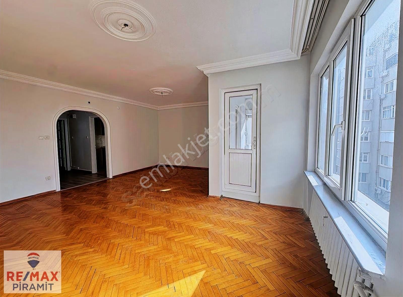 Acıbadem' İn Gözde Sitesi Yeniköyde Ferah Ve Aydınlık 3+1 - Görsel 10