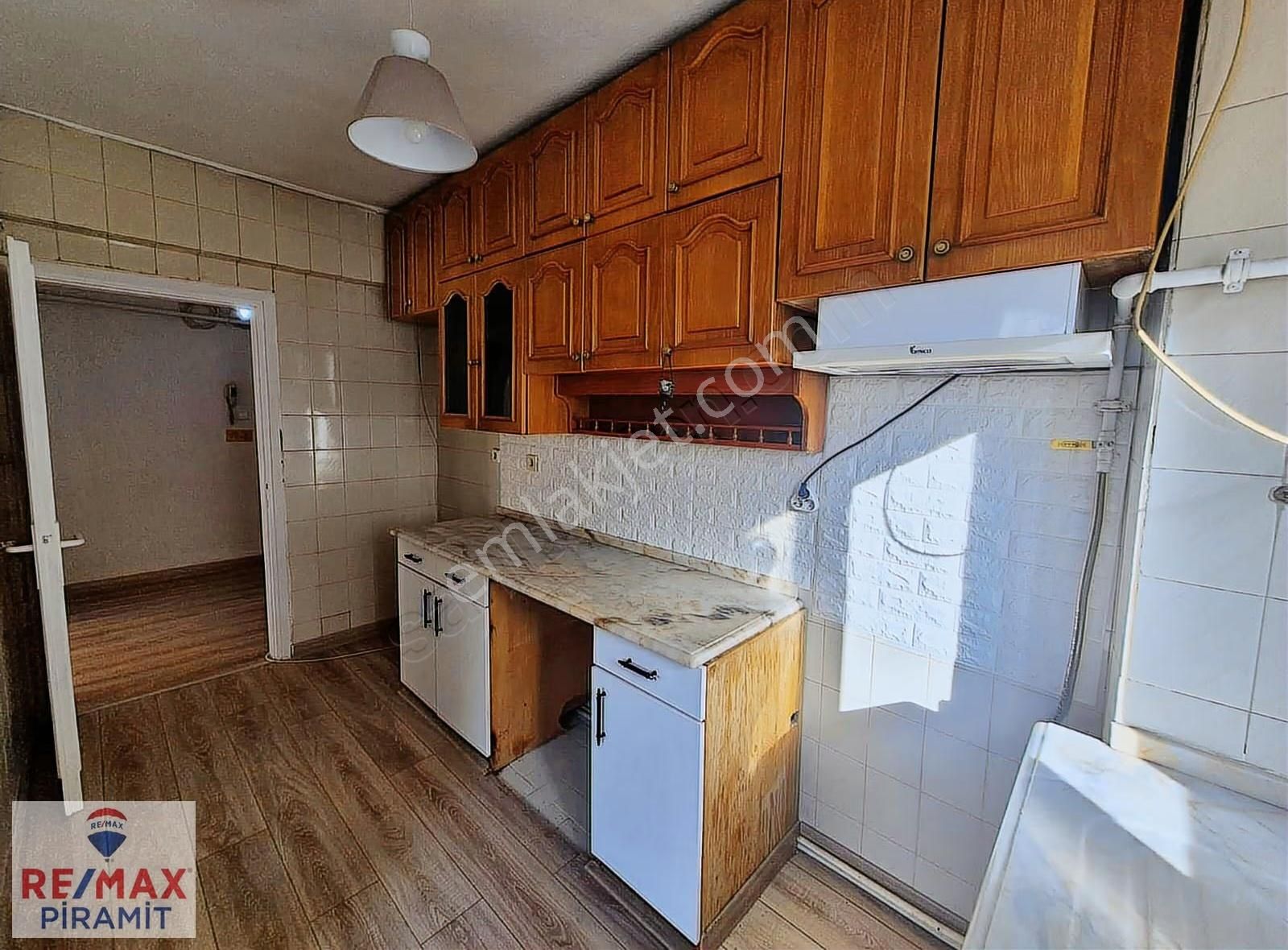Acıbadem' İn Gözde Sitesi Yeniköyde Ferah Ve Aydınlık 3+1 - Görsel 2