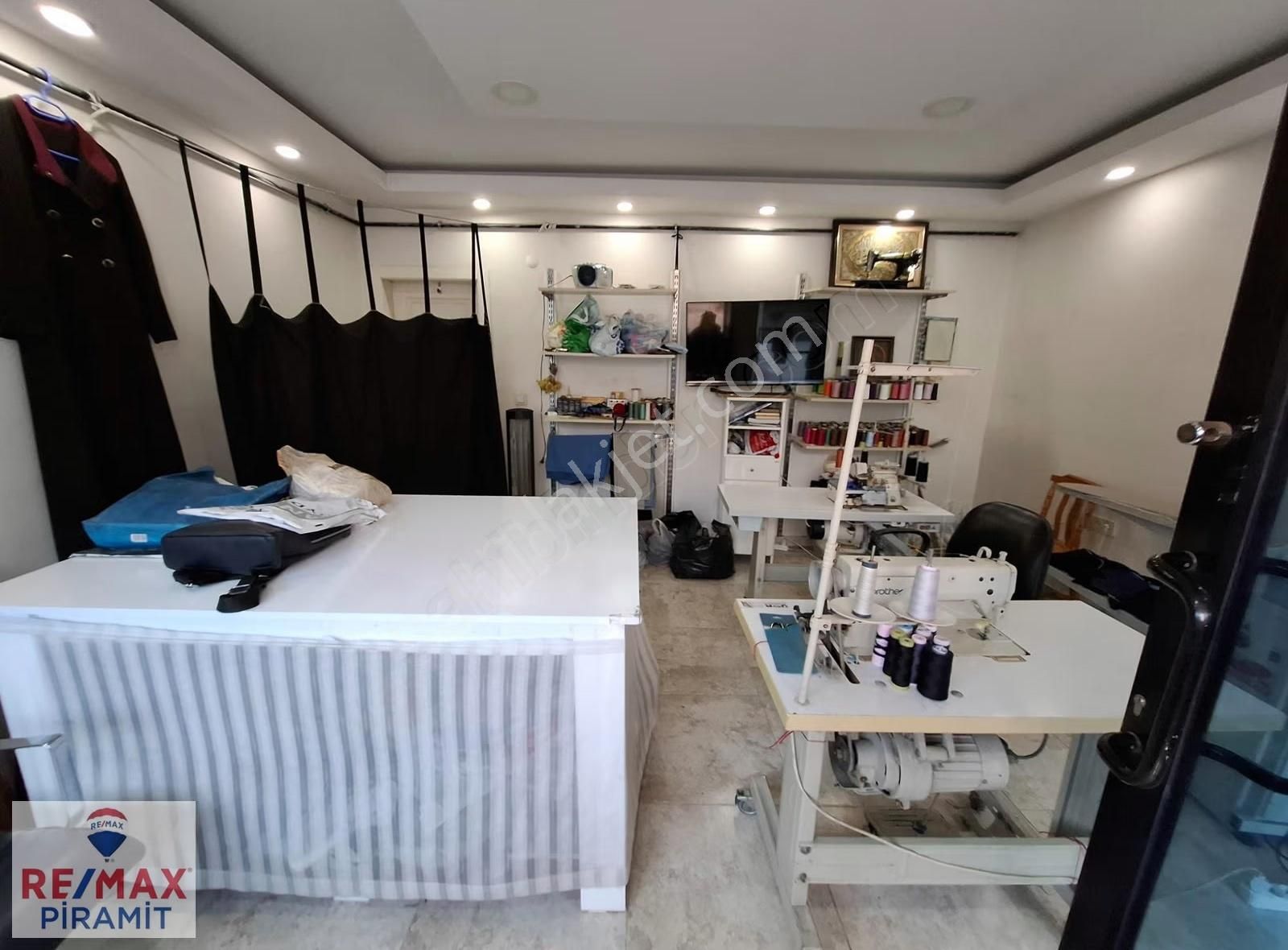 Üsküdar Ünalan İsmetpaşa Caddesınde 27 M² Kiralık Dükkan - Görsel 16