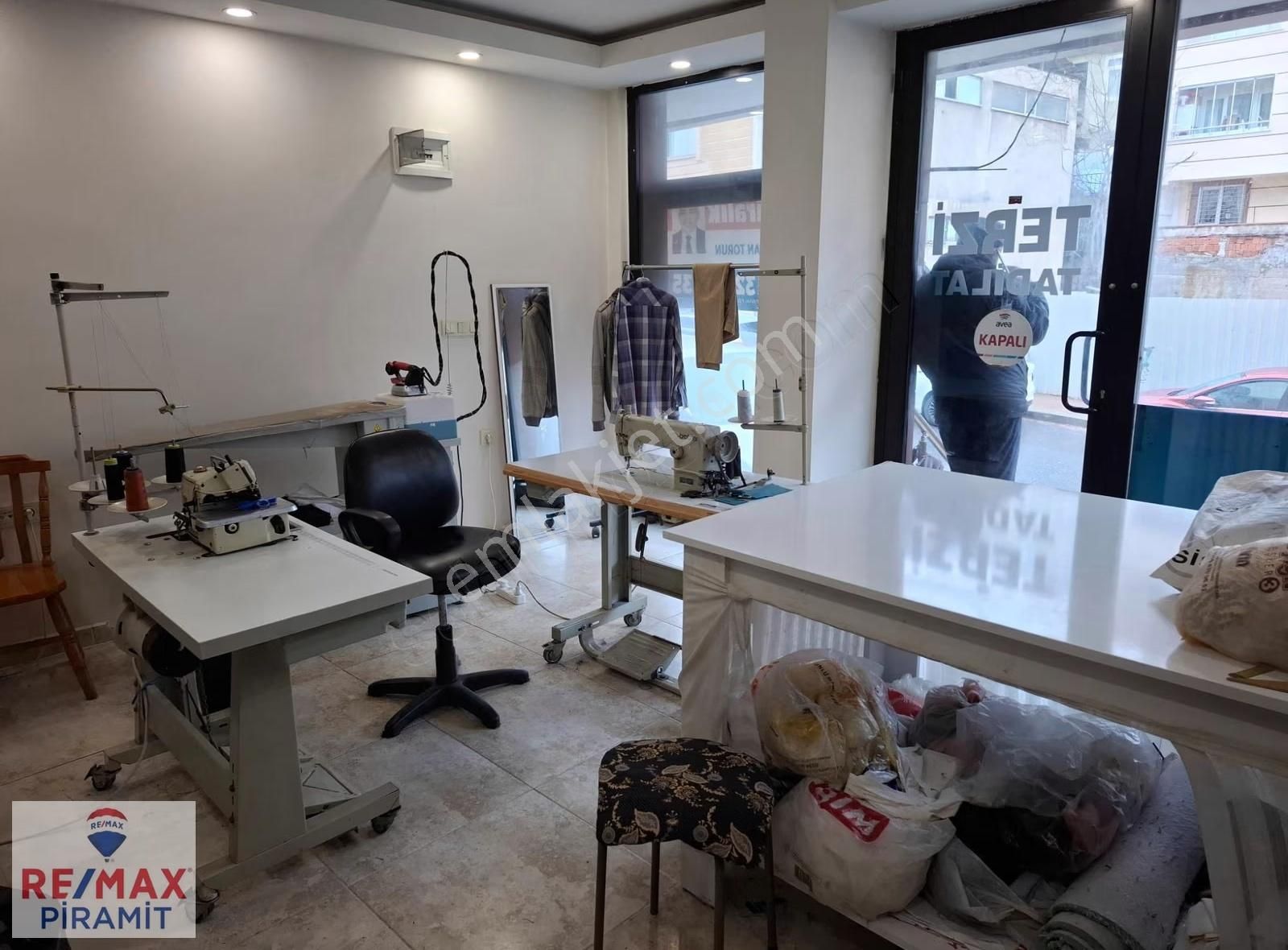 Üsküdar Ünalan İsmetpaşa Caddesınde 27 M² Kiralık Dükkan - Görsel 18