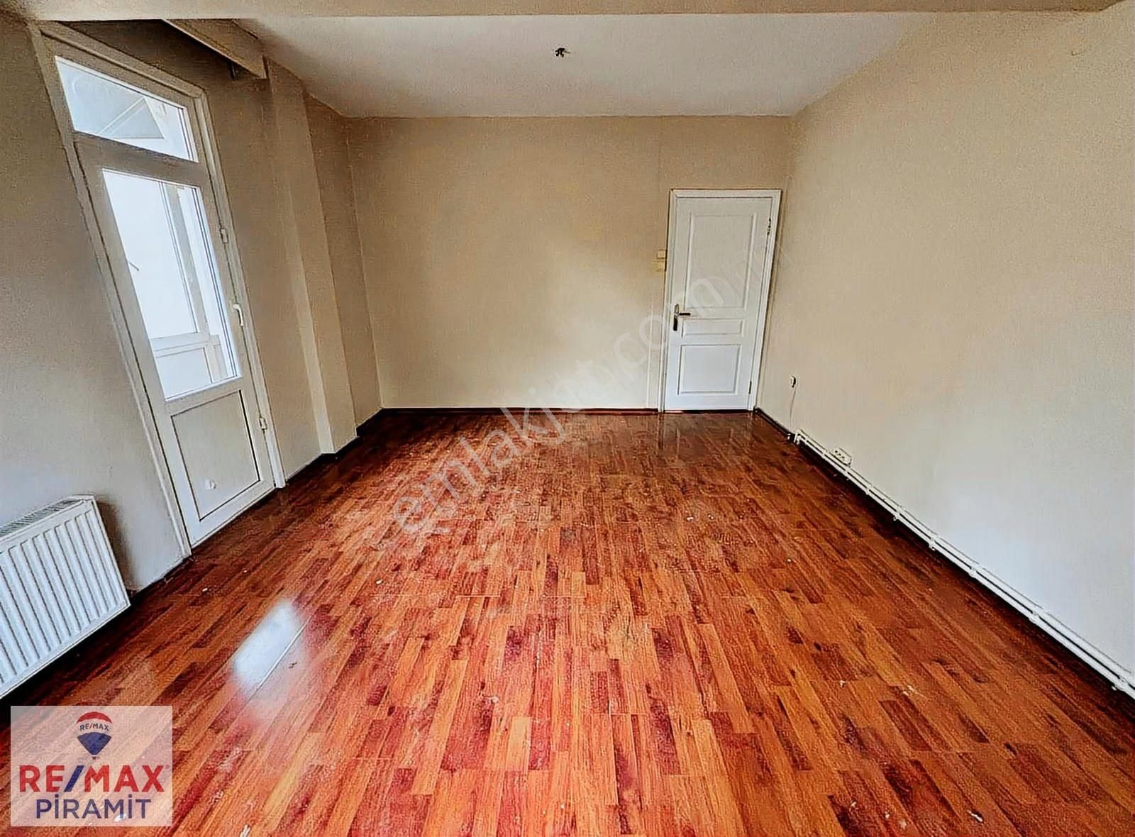 Üsküdar Sultantepe'de Katta Tek, Arakat Kiralık 3+1 Geniş Daire - Görsel 26