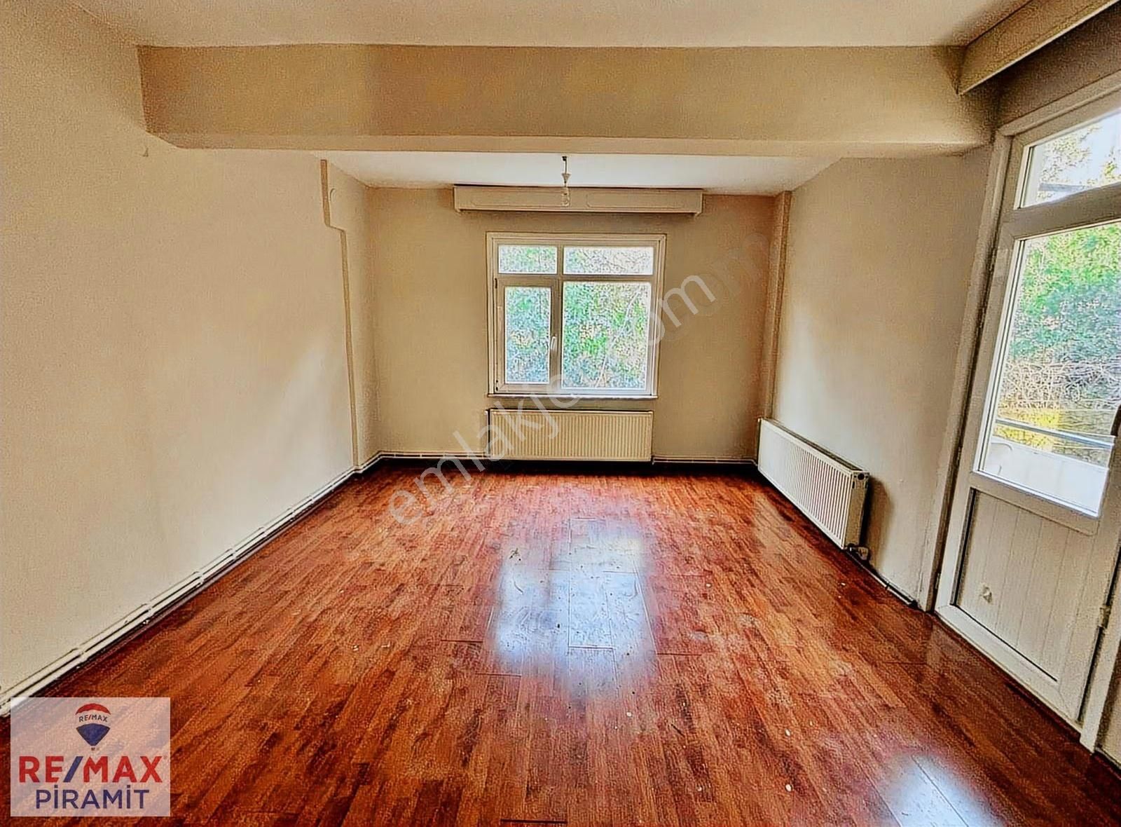Üsküdar Sultantepe'de Katta Tek, Arakat Kiralık 3+1 Geniş Daire - Görsel 13