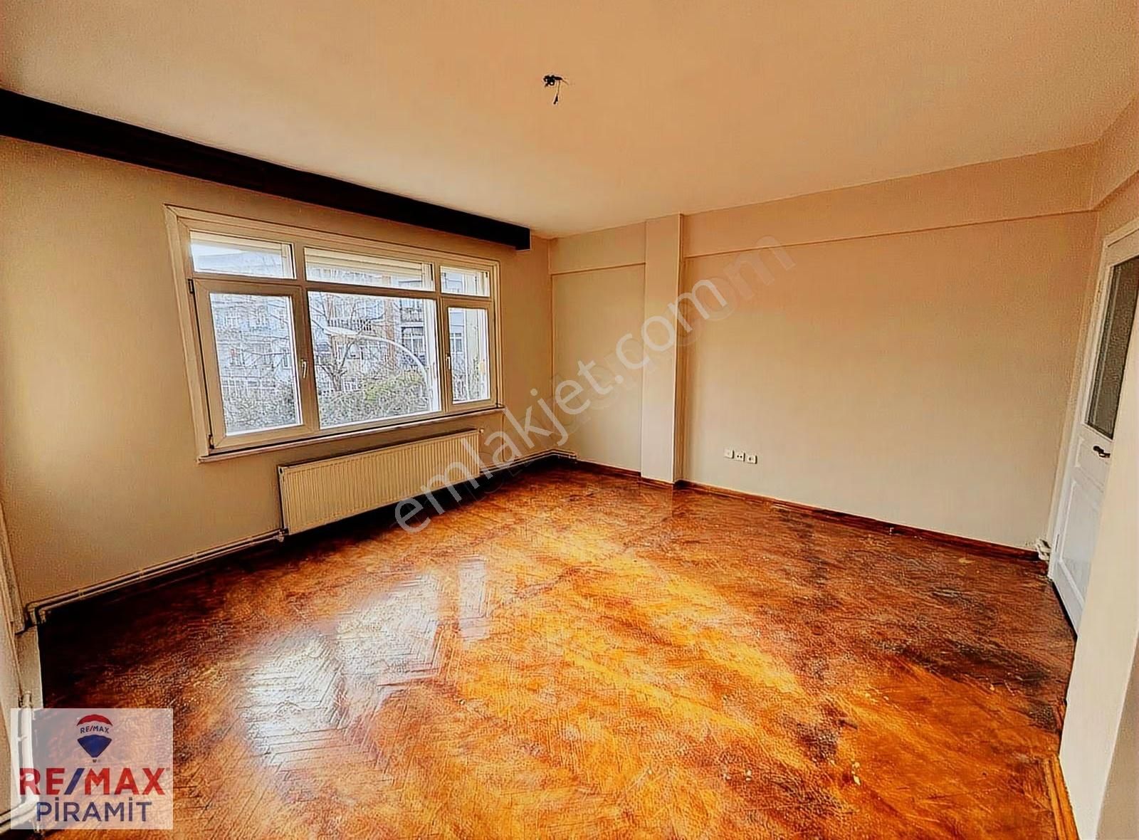Üsküdar Sultantepe'de Katta Tek, Arakat Kiralık 3+1 Geniş Daire - Görsel 23