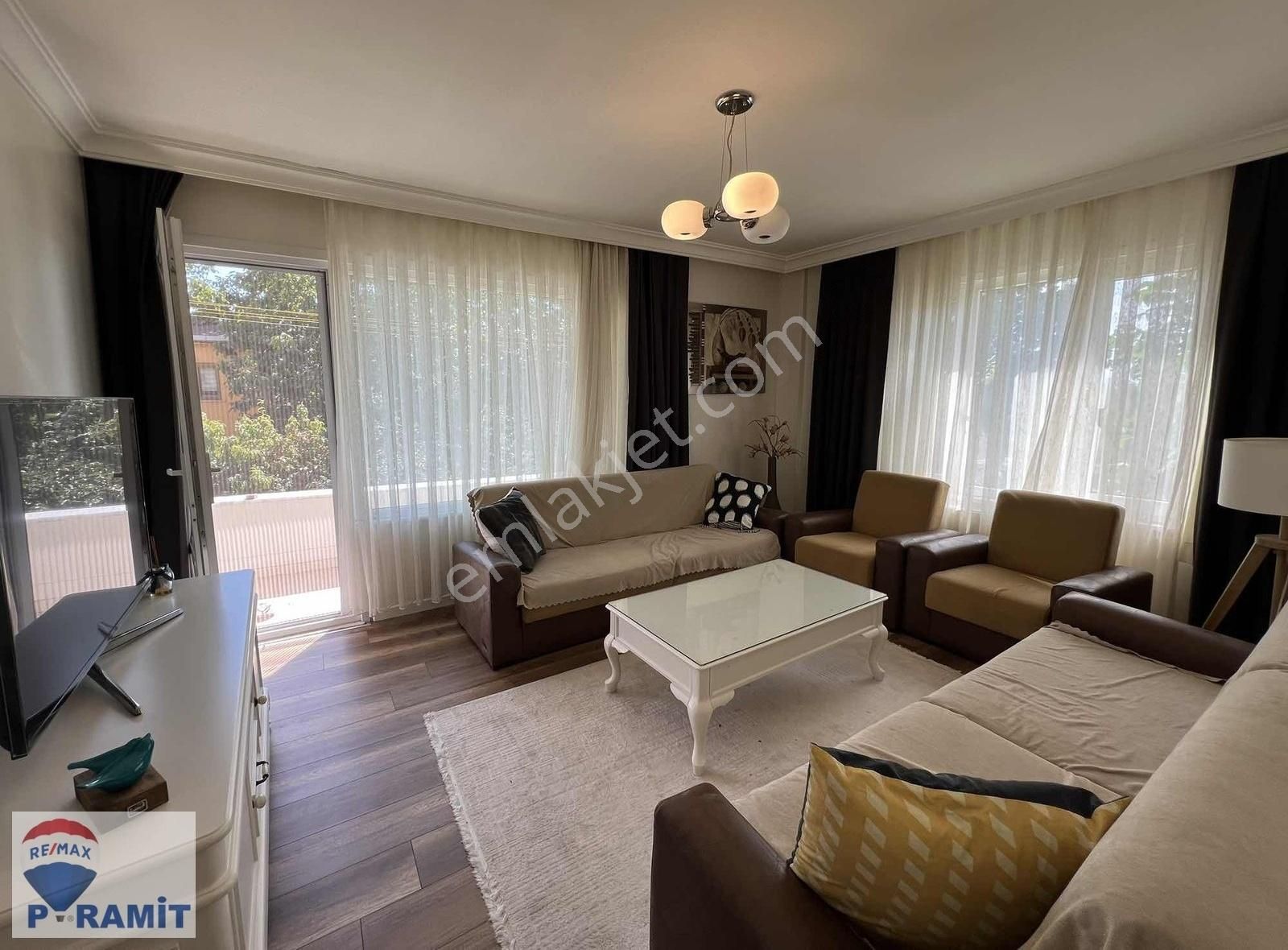 Burhaniye'de Eşyalı Kiralık 1+1 Daire - Görsel 5