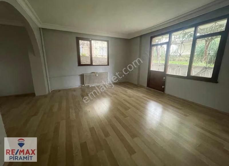 Acıbadem Ana Yol Sokakta 2+1 Bahçe Katı Kiralık Daire - Görsel 11